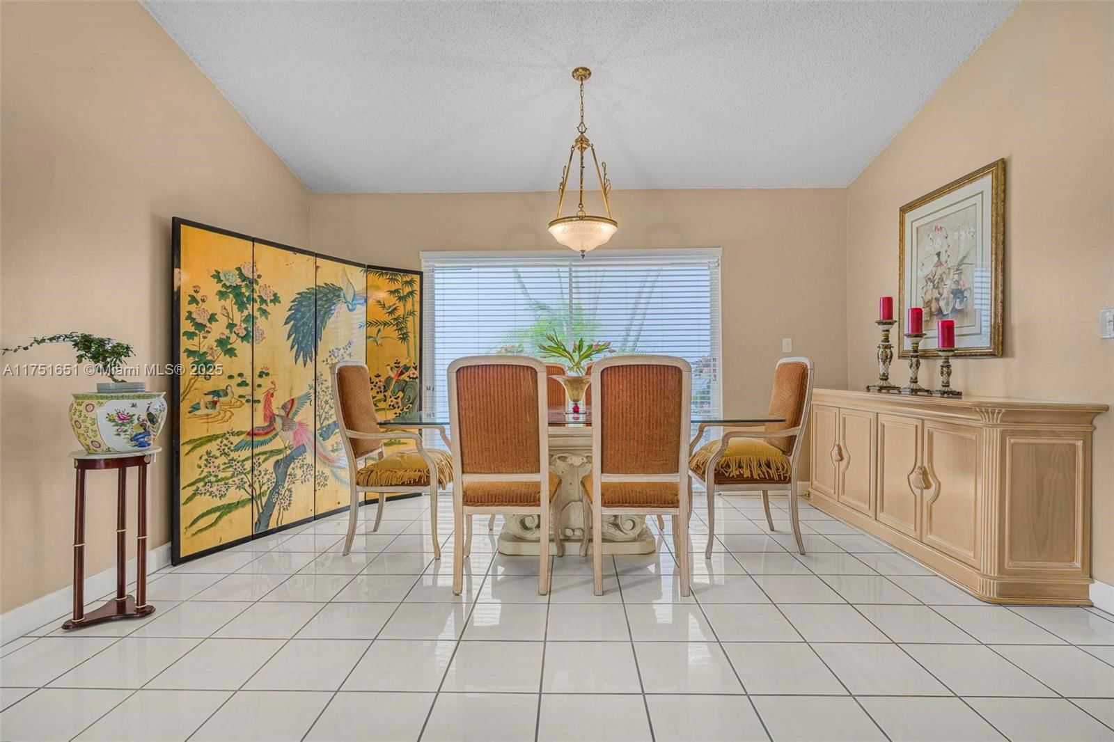 Real estate property located at 13241 10th St, Miami-dade, Shoma Homes At Tamiami Ii, Miami, FL
