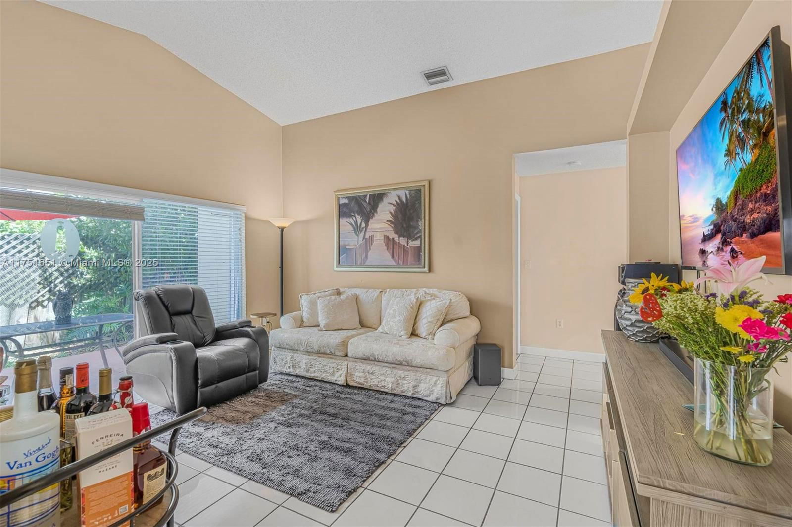 Real estate property located at 13241 10th St, Miami-dade, Shoma Homes At Tamiami Ii, Miami, FL