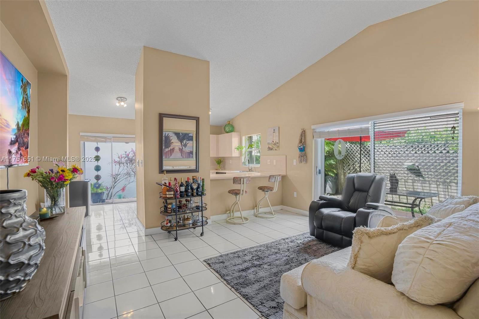 Real estate property located at 13241 10th St, Miami-dade, Shoma Homes At Tamiami Ii, Miami, FL