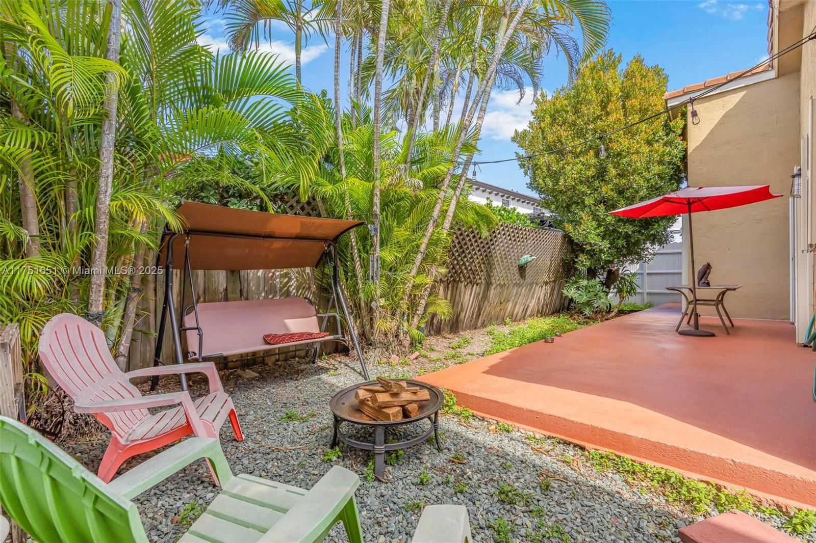 Real estate property located at 13241 10th St, Miami-dade, Shoma Homes At Tamiami Ii, Miami, FL