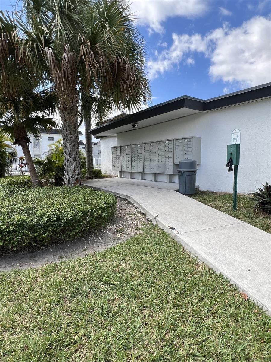 Real estate property located at 7225 94th Pl I8, Miami-dade, Sunset Palms West Condo, Miami, FL