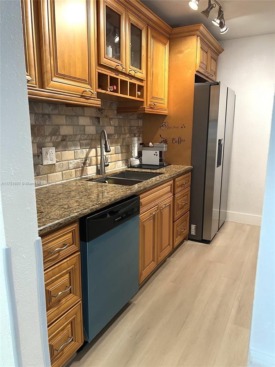 Real estate property located at 7225 94th Pl I8, Miami-dade, Sunset Palms West Condo, Miami, FL