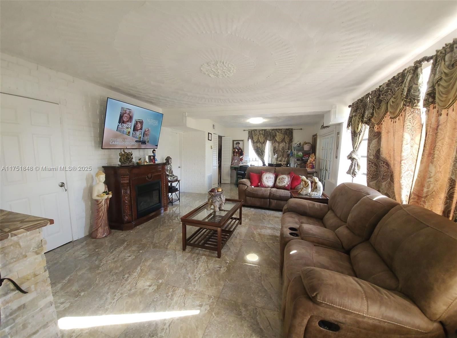 Real estate property located at 16450 20th Ave, Miami-dade, Bunche Park, Miami Gardens, FL