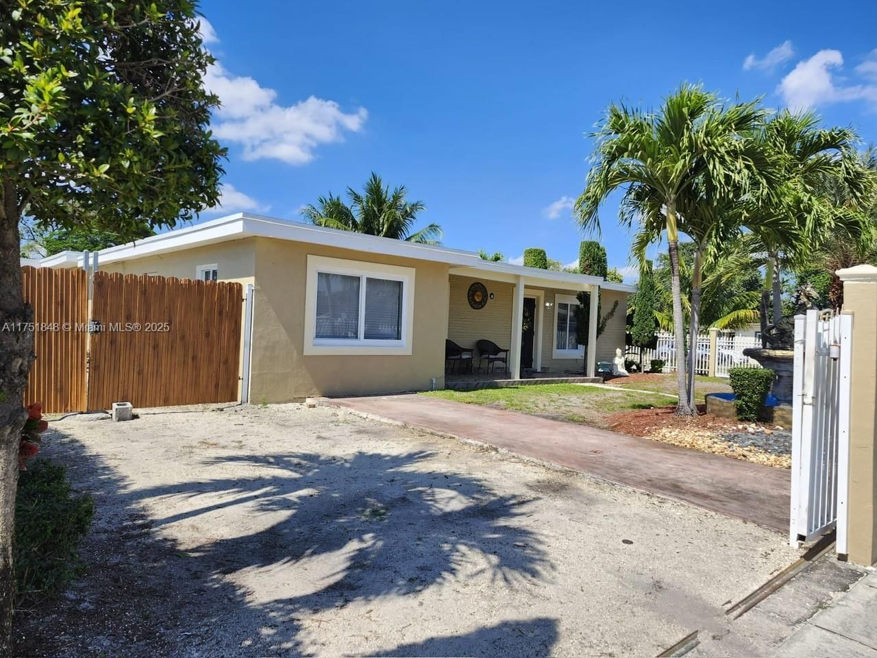 Real estate property located at 16450 20th Ave, Miami-dade, Bunche Park, Miami Gardens, FL