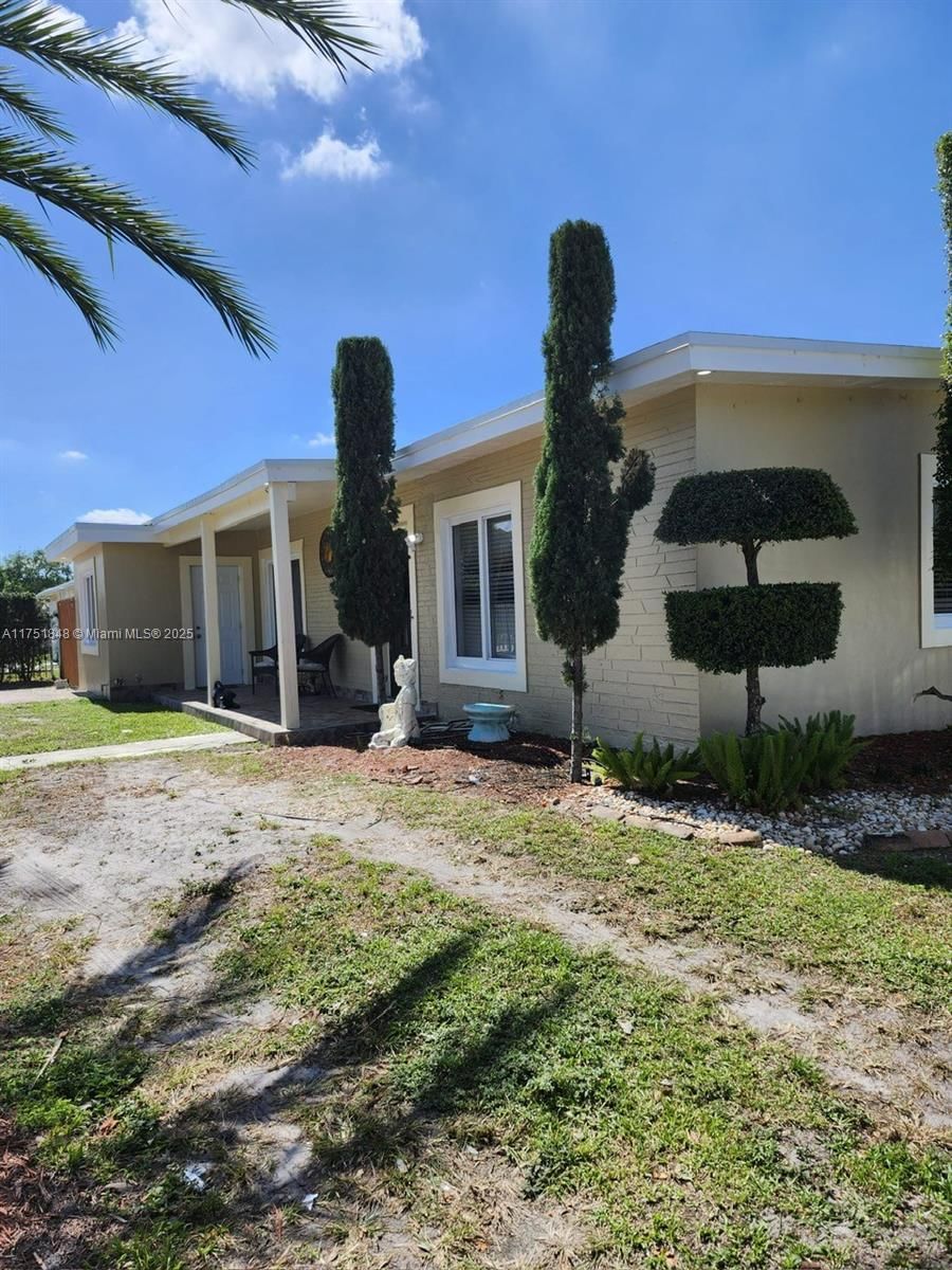 Real estate property located at 16450 20th Ave, Miami-dade, Bunche Park, Miami Gardens, FL