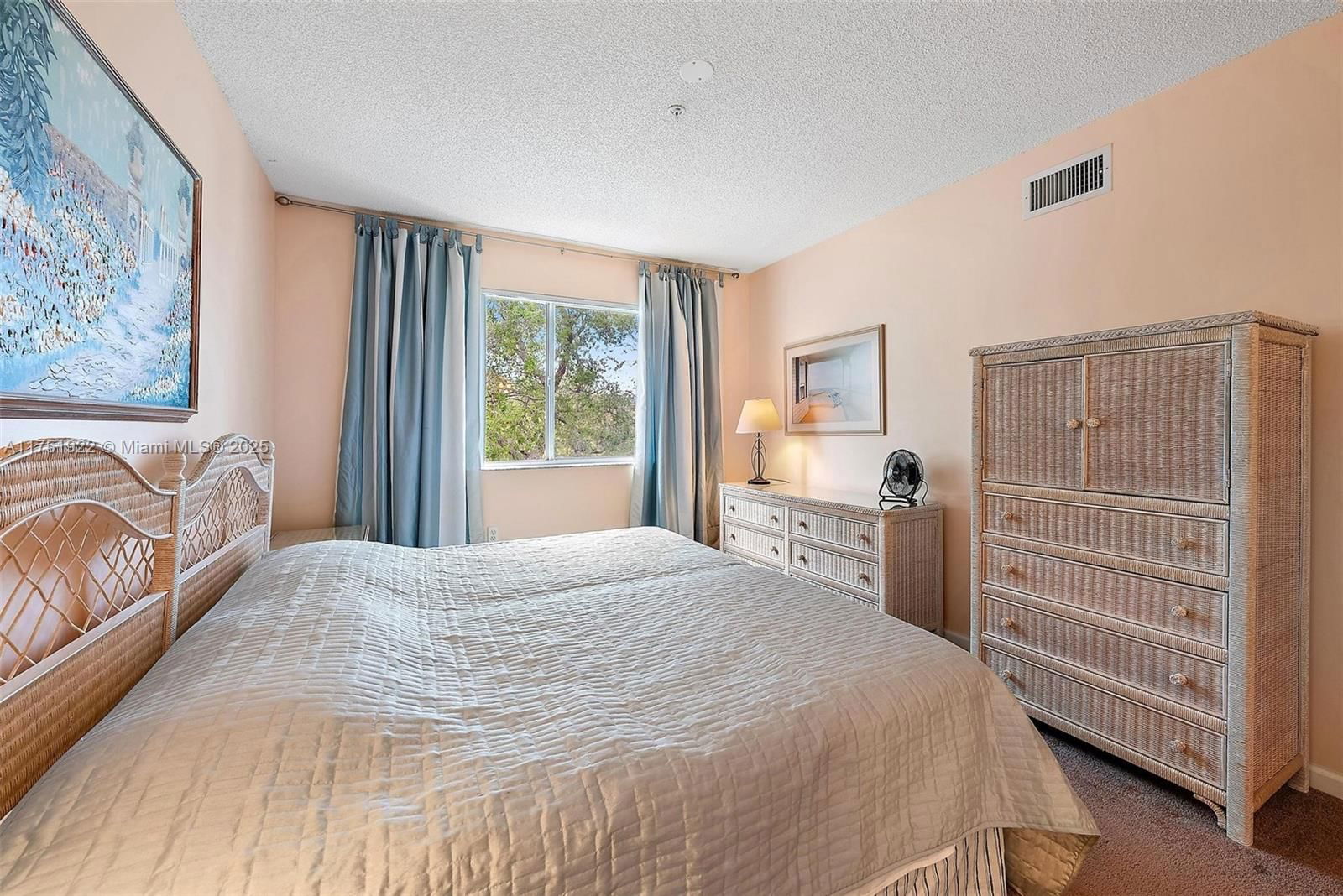 Real estate property located at 236 Village Blvd #1304, Palm Beach, Lighthouse Cove At Teques, Tequesta, FL