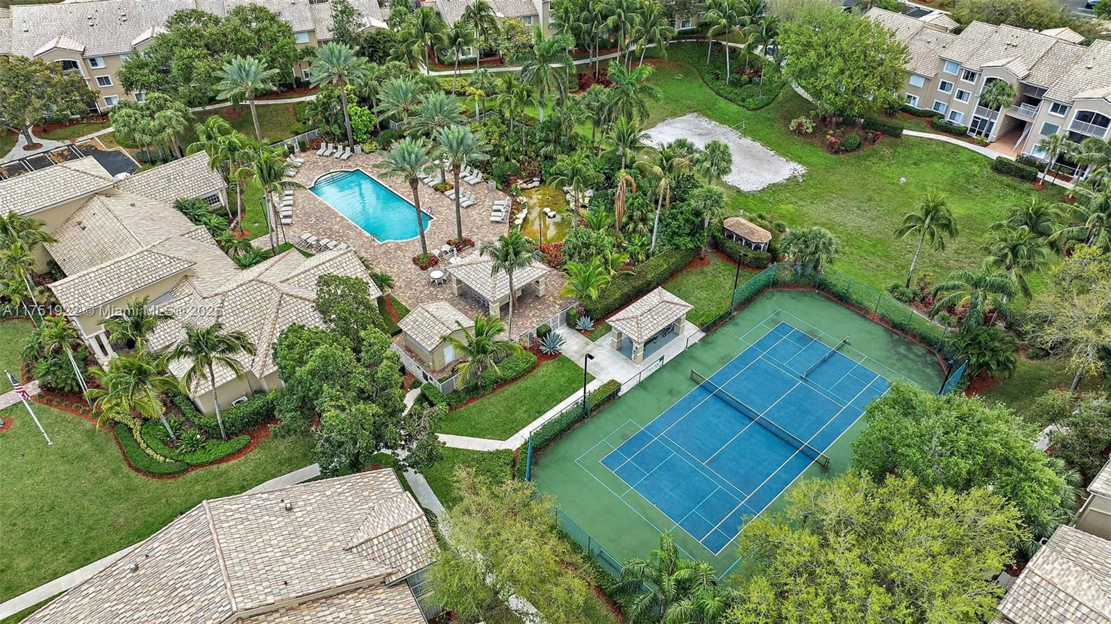 Real estate property located at 236 Village Blvd #1304, Palm Beach, Lighthouse Cove At Teques, Tequesta, FL