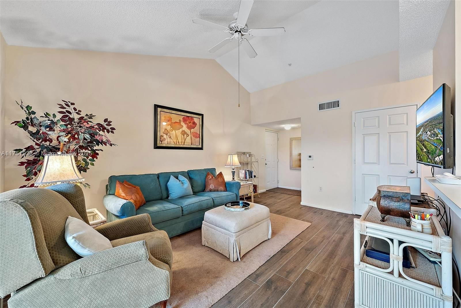 Real estate property located at 236 Village Blvd #1304, Palm Beach, Lighthouse Cove At Teques, Tequesta, FL