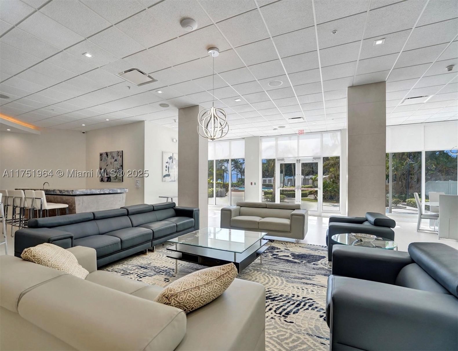 Real estate property located at 3001 Ocean Dr #1001, Broward, Residences On Hollywood B, Hollywood, FL
