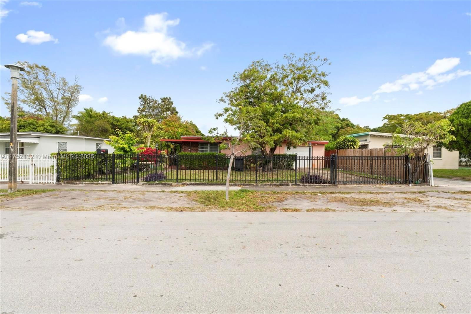 Real estate property located at 415 133rd St, Miami-dade, Rivera Manor, North Miami, FL