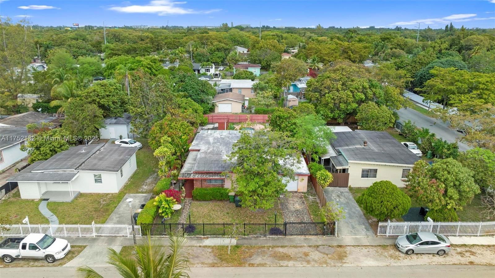 Real estate property located at 415 133rd St, Miami-dade, Rivera Manor, North Miami, FL