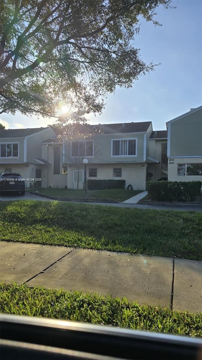 Real estate property located at 8005 Lagos De Campo Blvd L-4, Broward, Sandpebbles Townhouse, Tamarac, FL