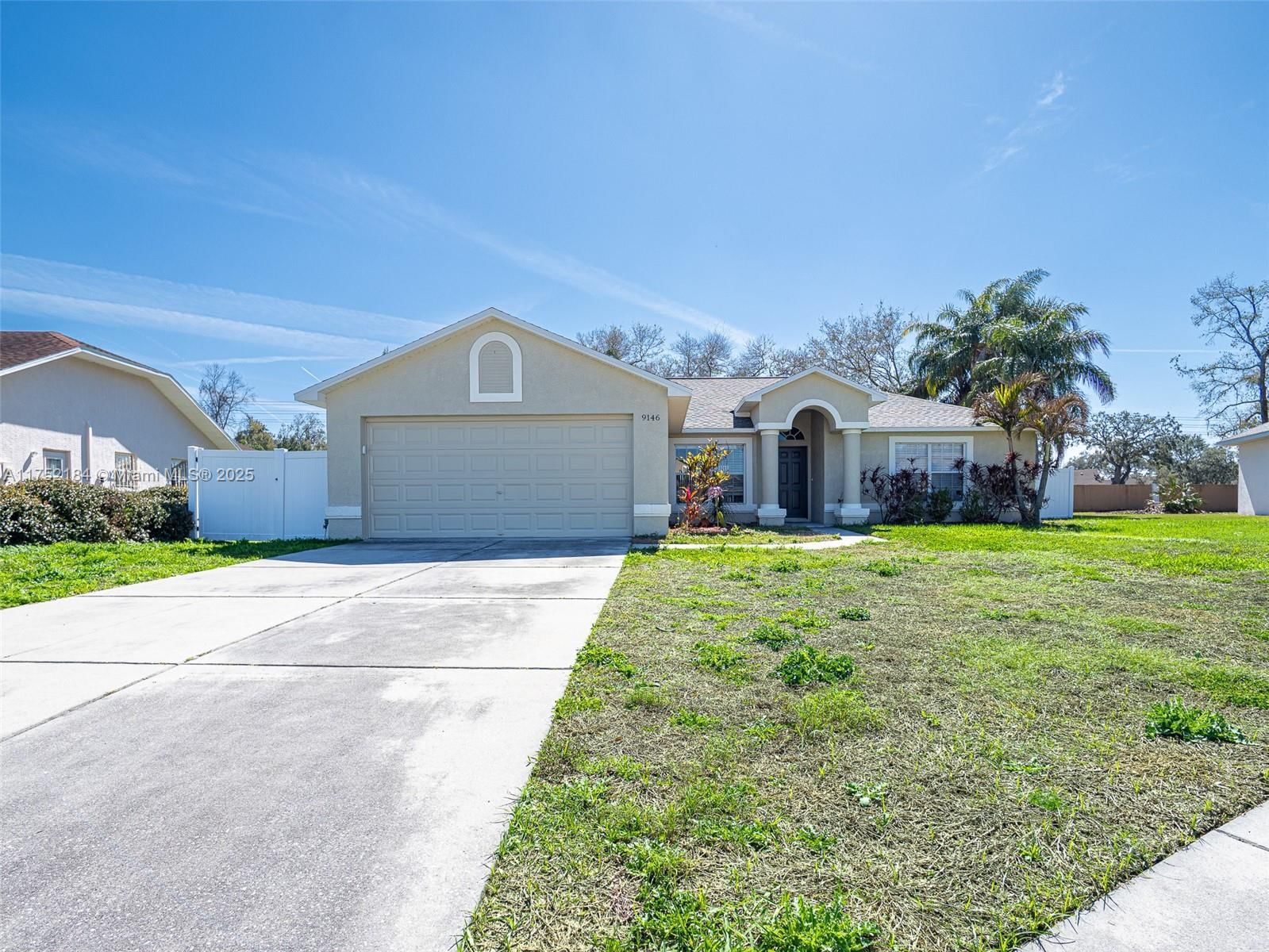 Real estate property located at 9146 DUFFER CT, Pasco, Fairway Oaks Unit One-b, Hudson, FL