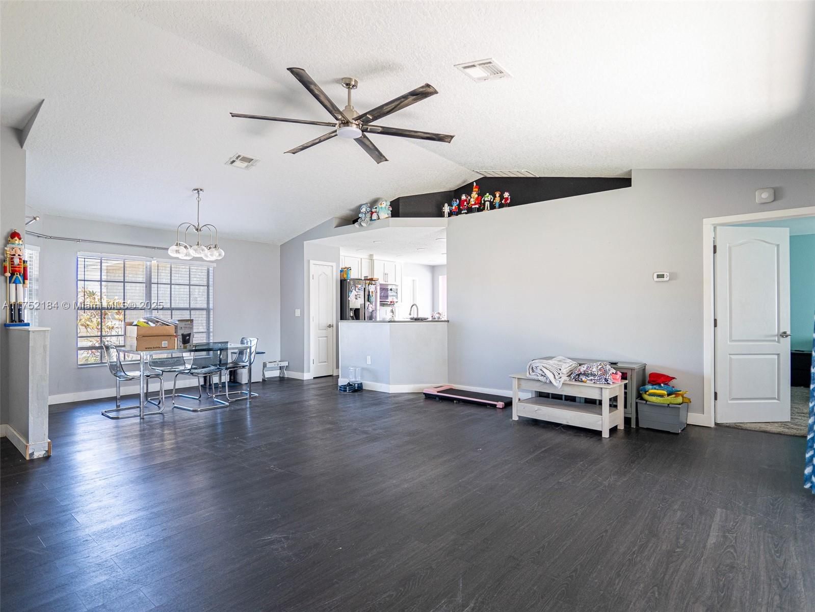 Real estate property located at 9146 DUFFER CT, Pasco, Fairway Oaks Unit One-b, Hudson, FL