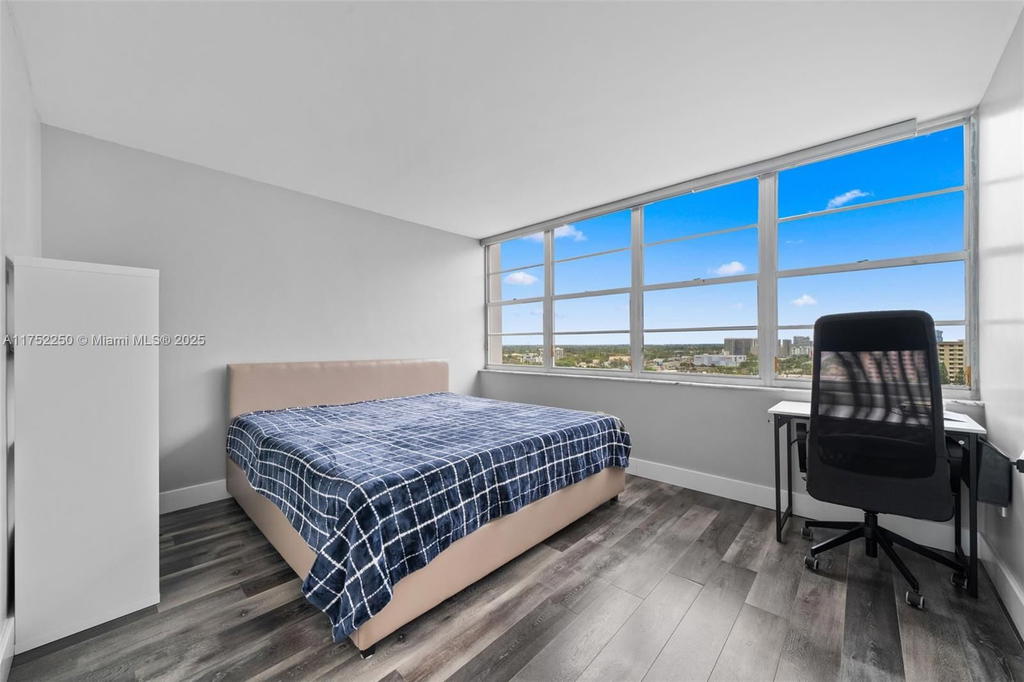 Real estate property located at 18011 Biscayne Blvd #1602, Miami-dade, Del Prado Marina, Aventura, FL