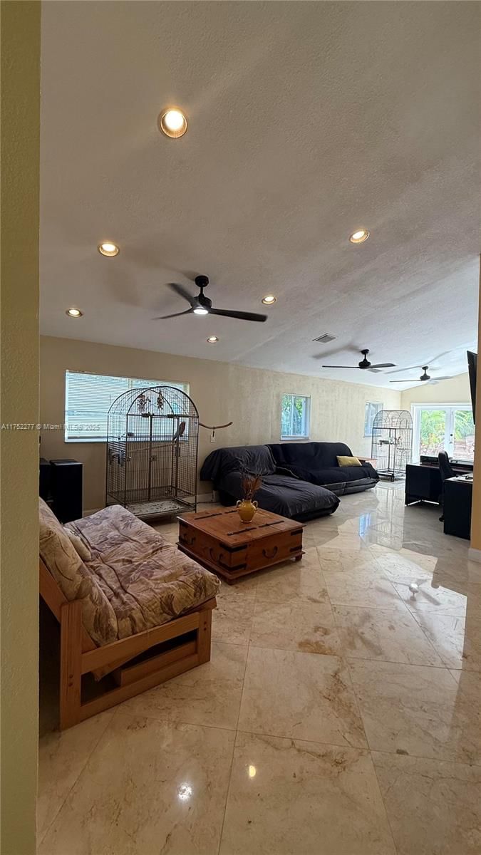 Real estate property located at 4465 38th Ter, Broward, Davis Isles Sec 4, Dania Beach, FL
