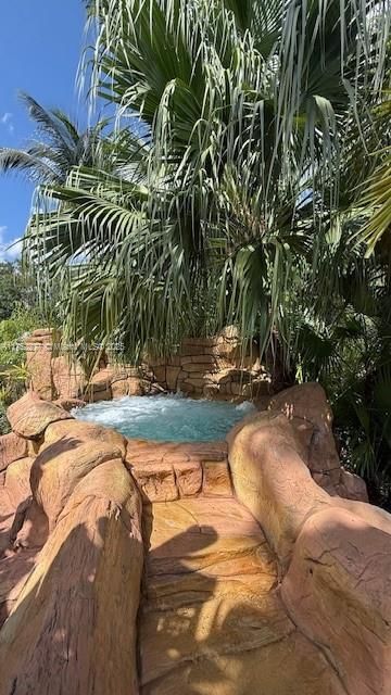 Real estate property located at 4465 38th Ter, Broward, Davis Isles Sec 4, Dania Beach, FL
