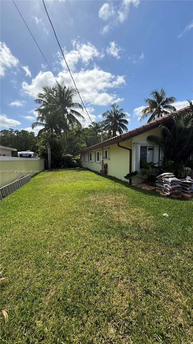 Real estate property located at 4465 38th Ter, Broward, Davis Isles Sec 4, Dania Beach, FL