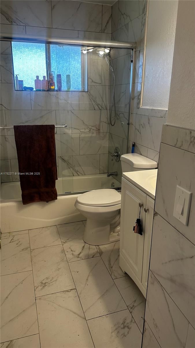 Real estate property located at 4465 38th Ter, Broward, Davis Isles Sec 4, Dania Beach, FL
