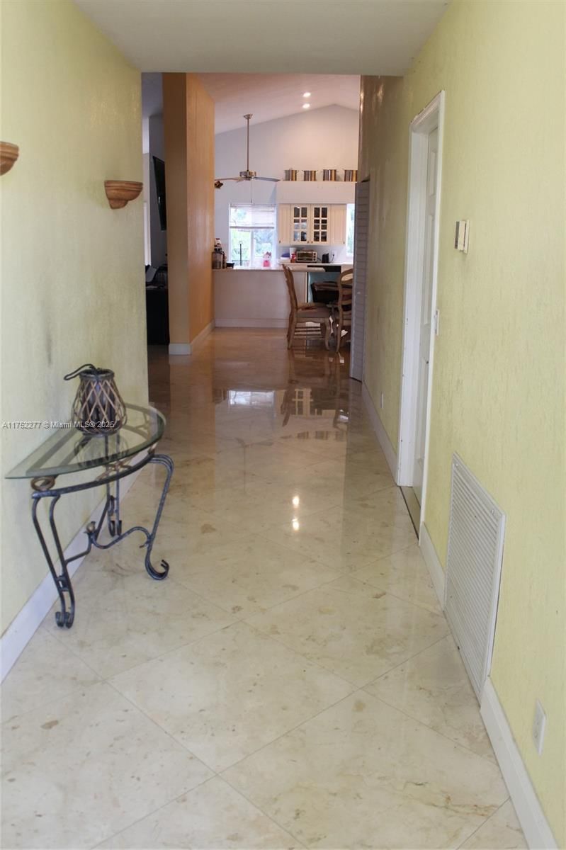 Real estate property located at 4465 38th Ter, Broward, Davis Isles Sec 4, Dania Beach, FL