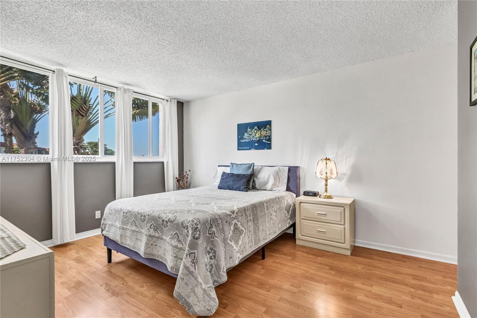 Real estate property located at 411 Hollybrook Dr #205, Broward, Hollybrook Golf, Pembroke Pines, FL