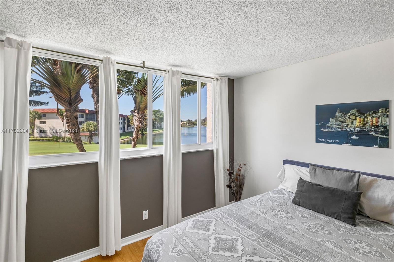 Real estate property located at 411 Hollybrook Dr #205, Broward, Hollybrook Golf, Pembroke Pines, FL
