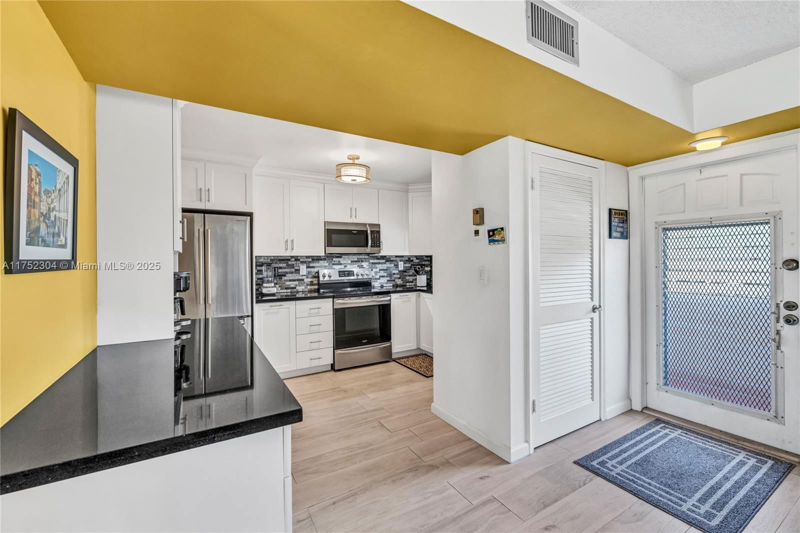 Real estate property located at 411 Hollybrook Dr #205, Broward, Hollybrook Golf, Pembroke Pines, FL