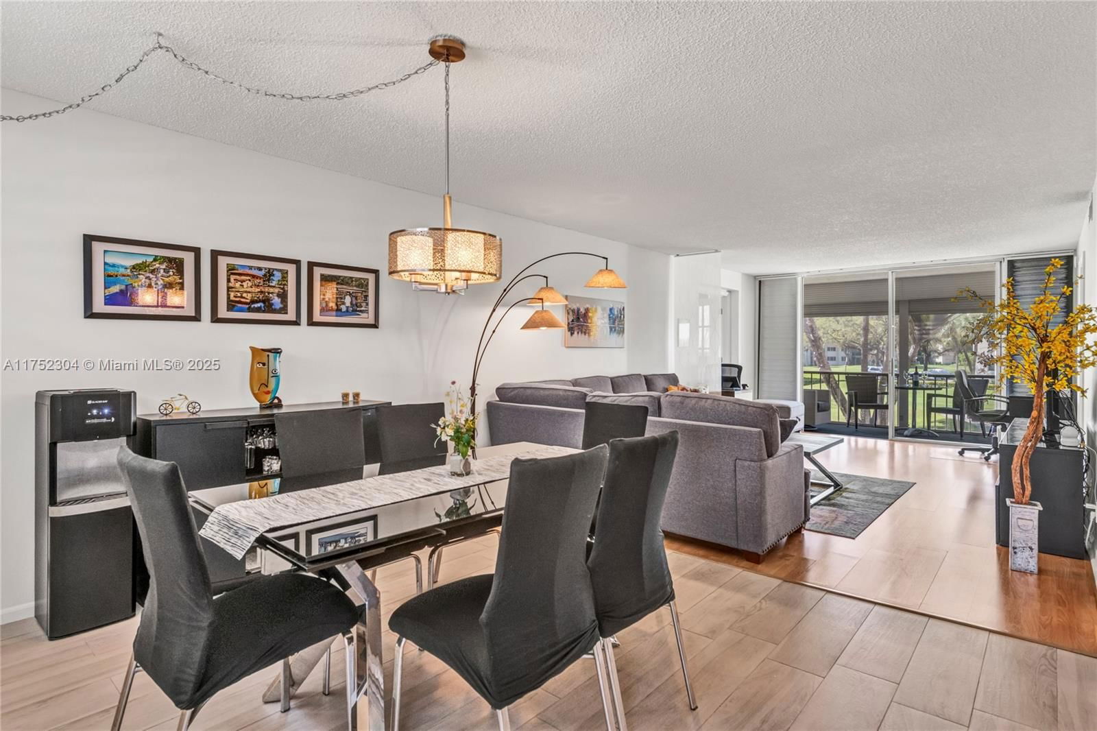 Real estate property located at 411 Hollybrook Dr #205, Broward, Hollybrook Golf, Pembroke Pines, FL