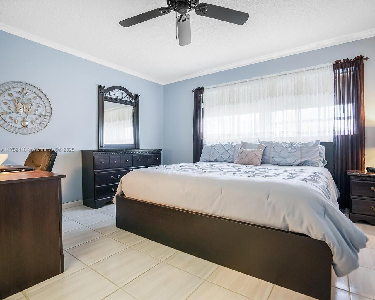 Real estate property located at 3406 49th Ave #503, Broward, Holly Gardens Condo, Lauderdale Lakes, FL