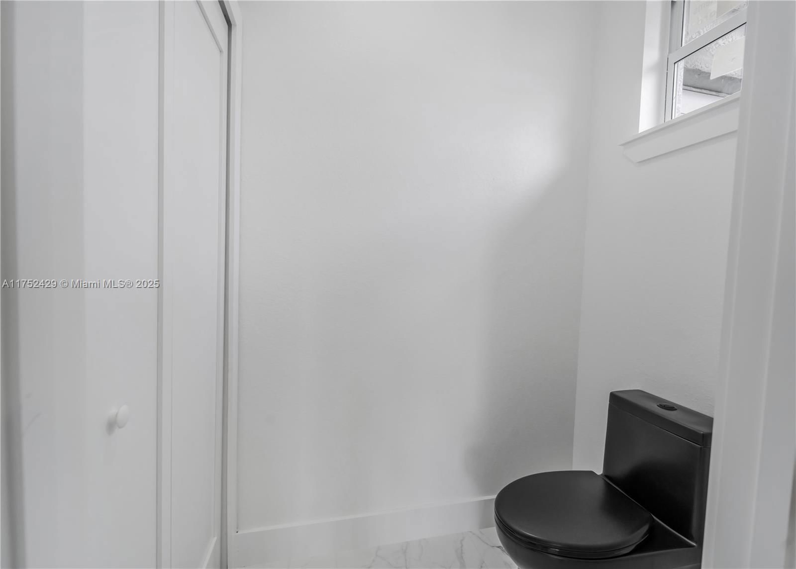 Real estate property located at 2721 41st AVE, Lee, N/s, Cape Coral, FL