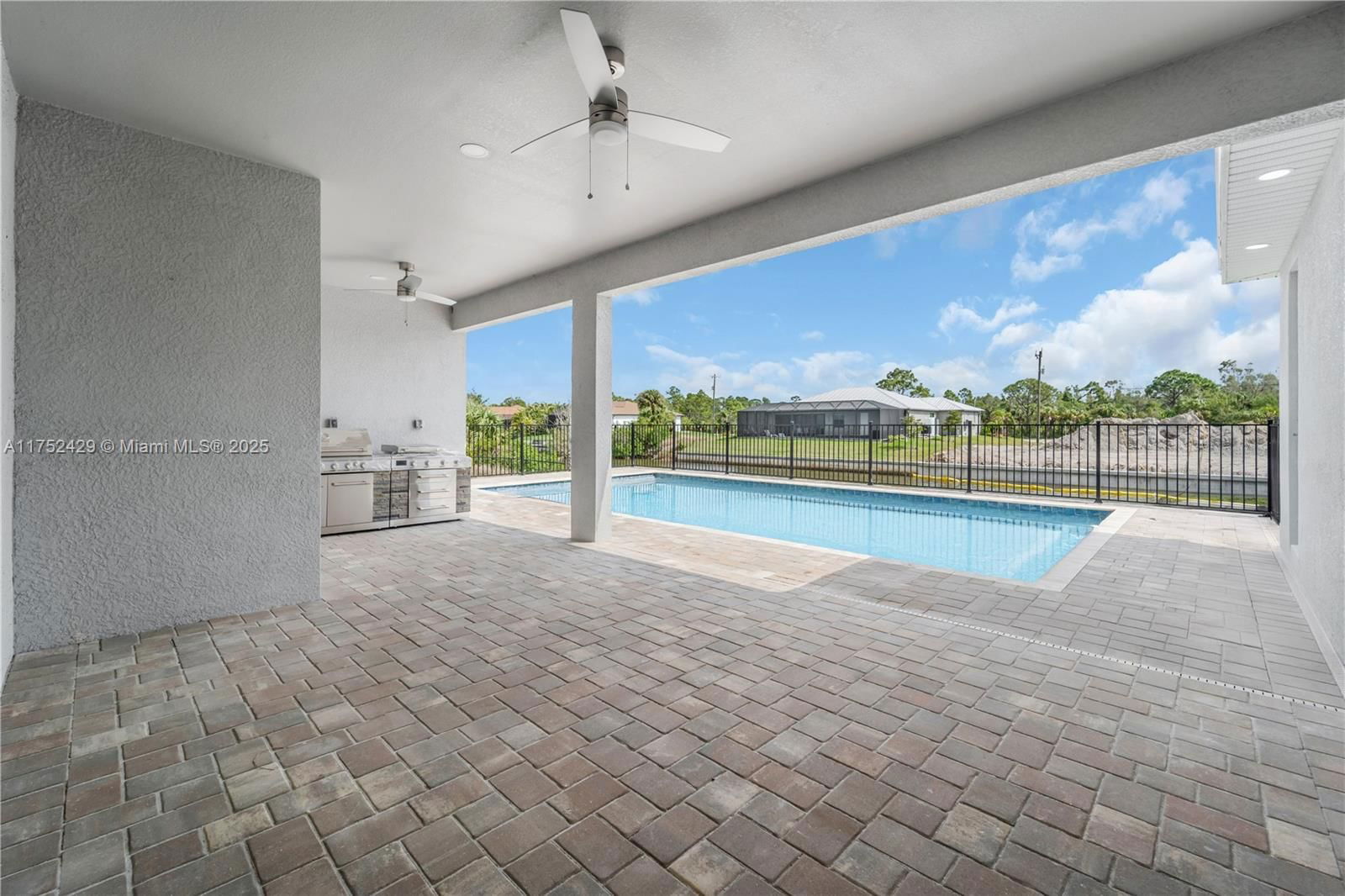 Real estate property located at 2721 41st AVE, Lee, N/s, Cape Coral, FL