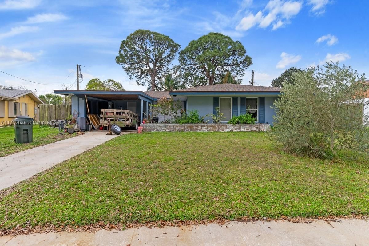 Real estate property located at 971 BEAUMONT LN, Other, Buckingham At Levitt Park, Other City - In The State Of Florida, FL