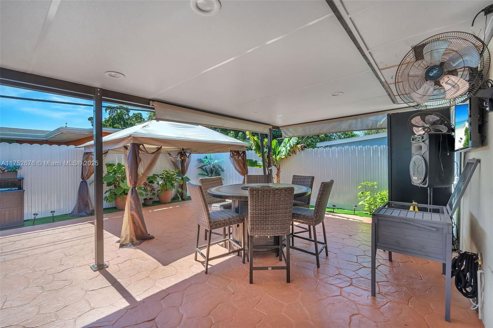 Real estate property located at 7826 Pembroke Rd, Broward, Miramar Sec 22, Miramar, FL
