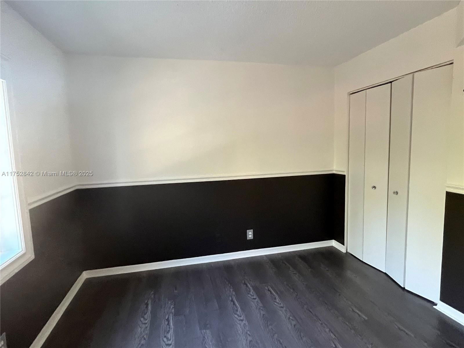 Real estate property located at 2045 Pompeii Ct #2045, Broward, Sectors 3 & 4 Boundary Pl, Weston, FL