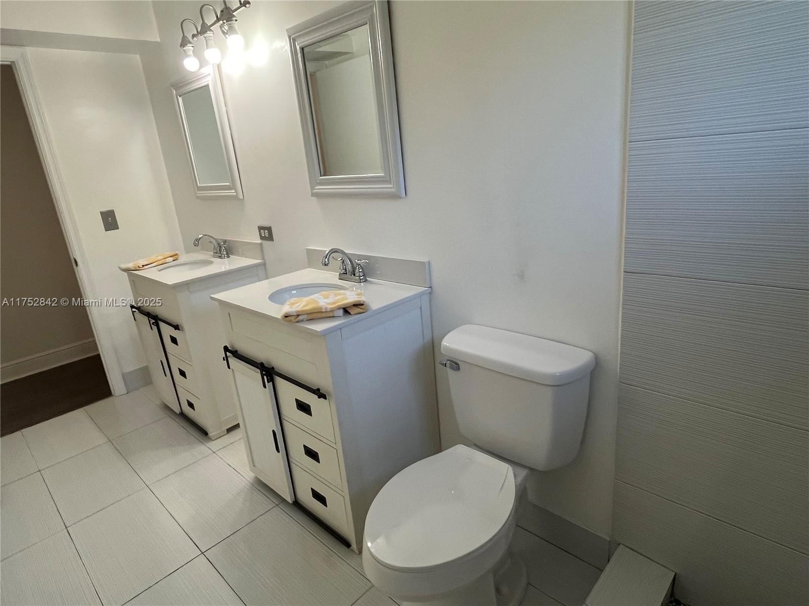 Real estate property located at 2045 Pompeii Ct #2045, Broward, Sectors 3 & 4 Boundary Pl, Weston, FL