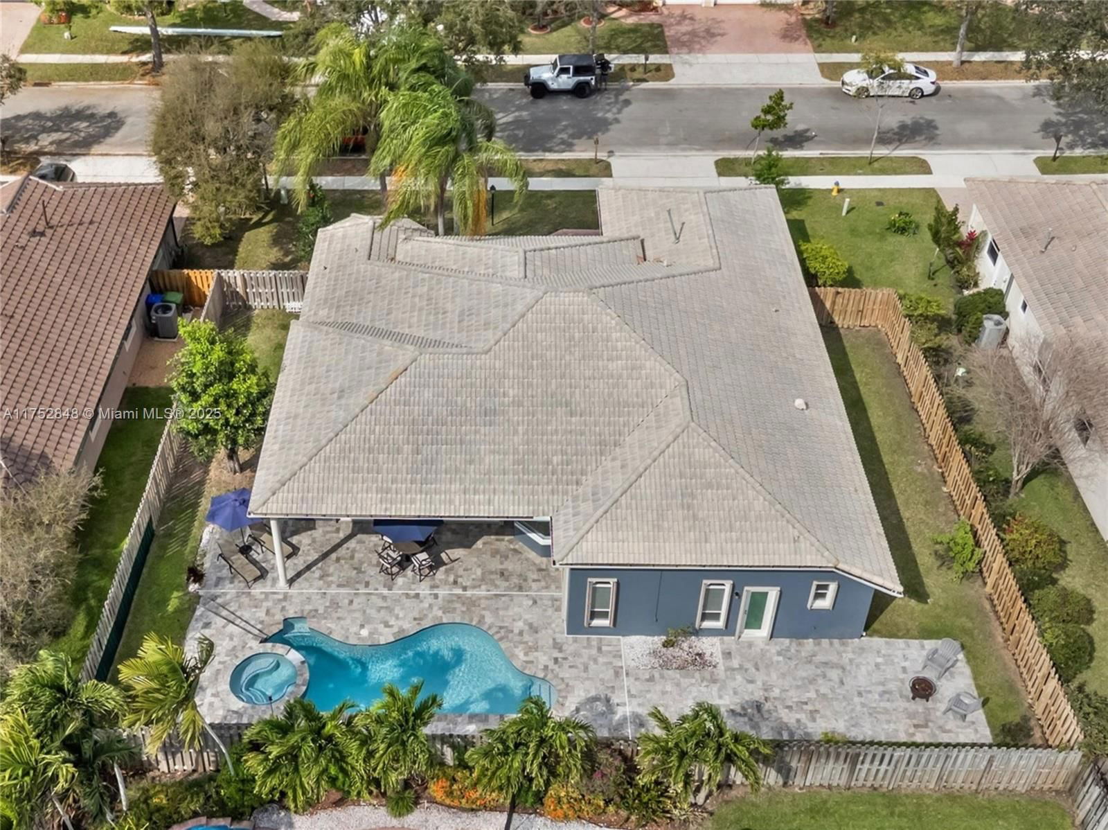 Real estate property located at 12832 23rd St, Broward, Pembroke Falls - Phase 1, Pembroke Pines, FL