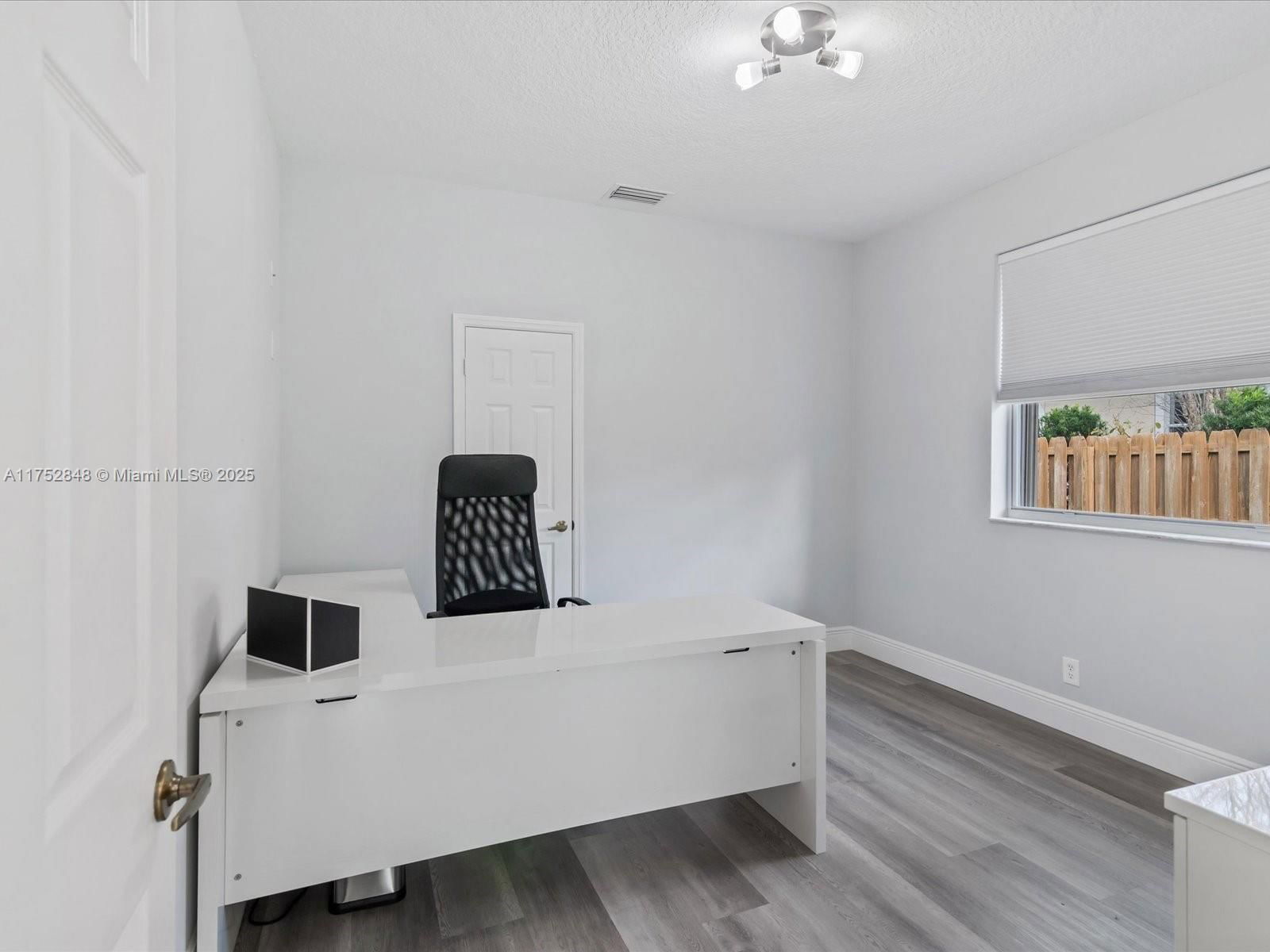 Real estate property located at 12832 23rd St, Broward, Pembroke Falls - Phase 1, Pembroke Pines, FL
