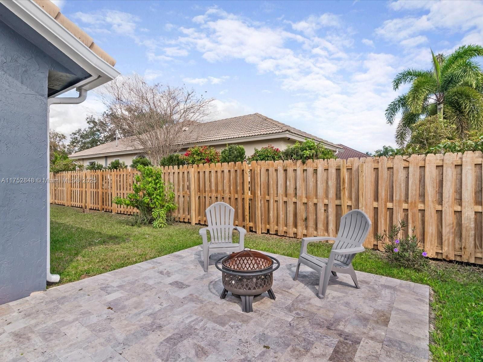 Real estate property located at 12832 23rd St, Broward, Pembroke Falls - Phase 1, Pembroke Pines, FL