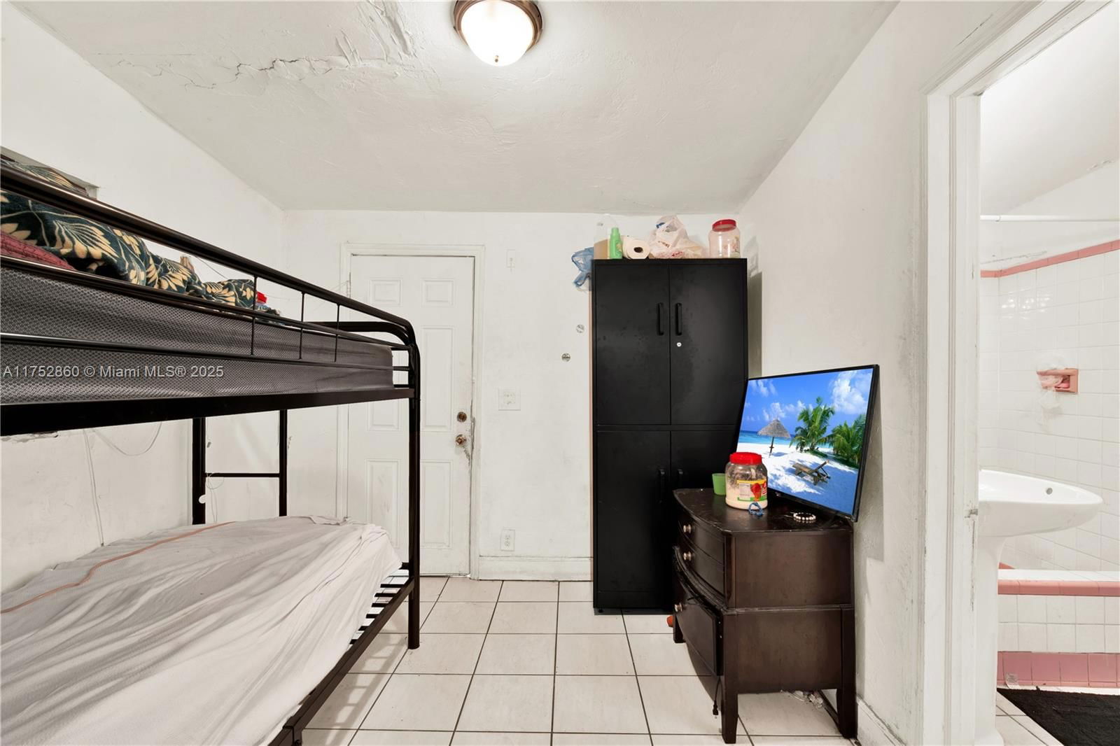 Real estate property located at 2400 82nd St, Miami-dade, Avocado Park, Miami, FL