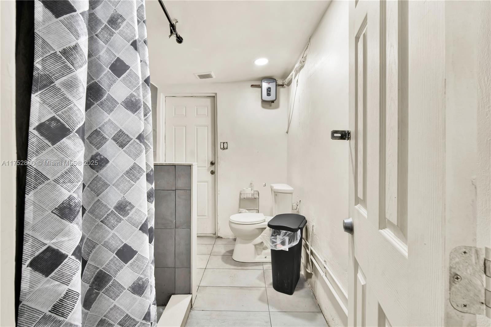 Real estate property located at 2400 82nd St, Miami-dade, Avocado Park, Miami, FL
