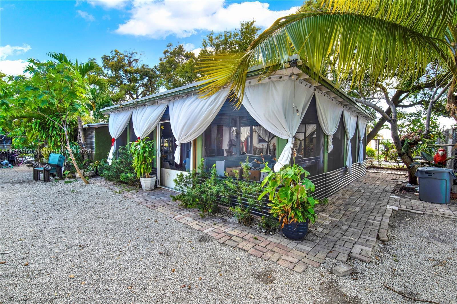 Real estate property located at 2400 82nd St, Miami-dade, Avocado Park, Miami, FL