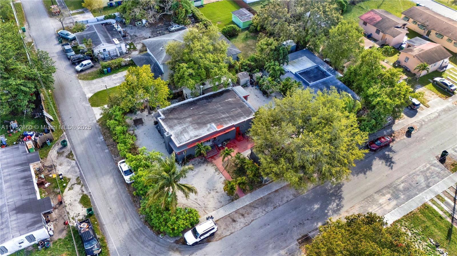 Real estate property located at 2400 82nd St, Miami-dade, Avocado Park, Miami, FL