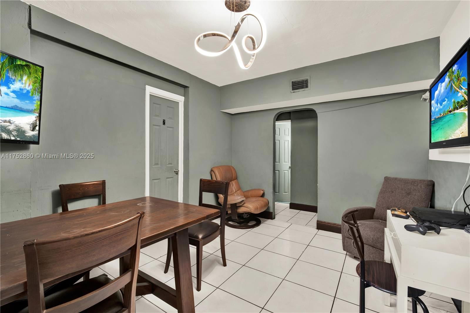 Real estate property located at 2400 82nd St, Miami-dade, Avocado Park, Miami, FL