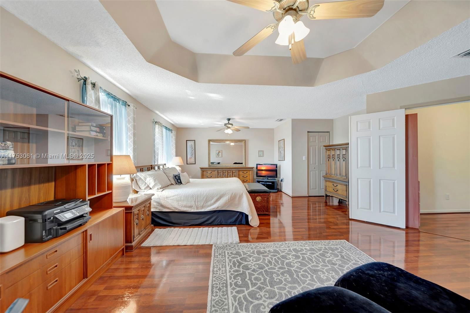 Real estate property located at 20358 3rd St, Broward, Crystal Pointe, Pembroke Pines, FL