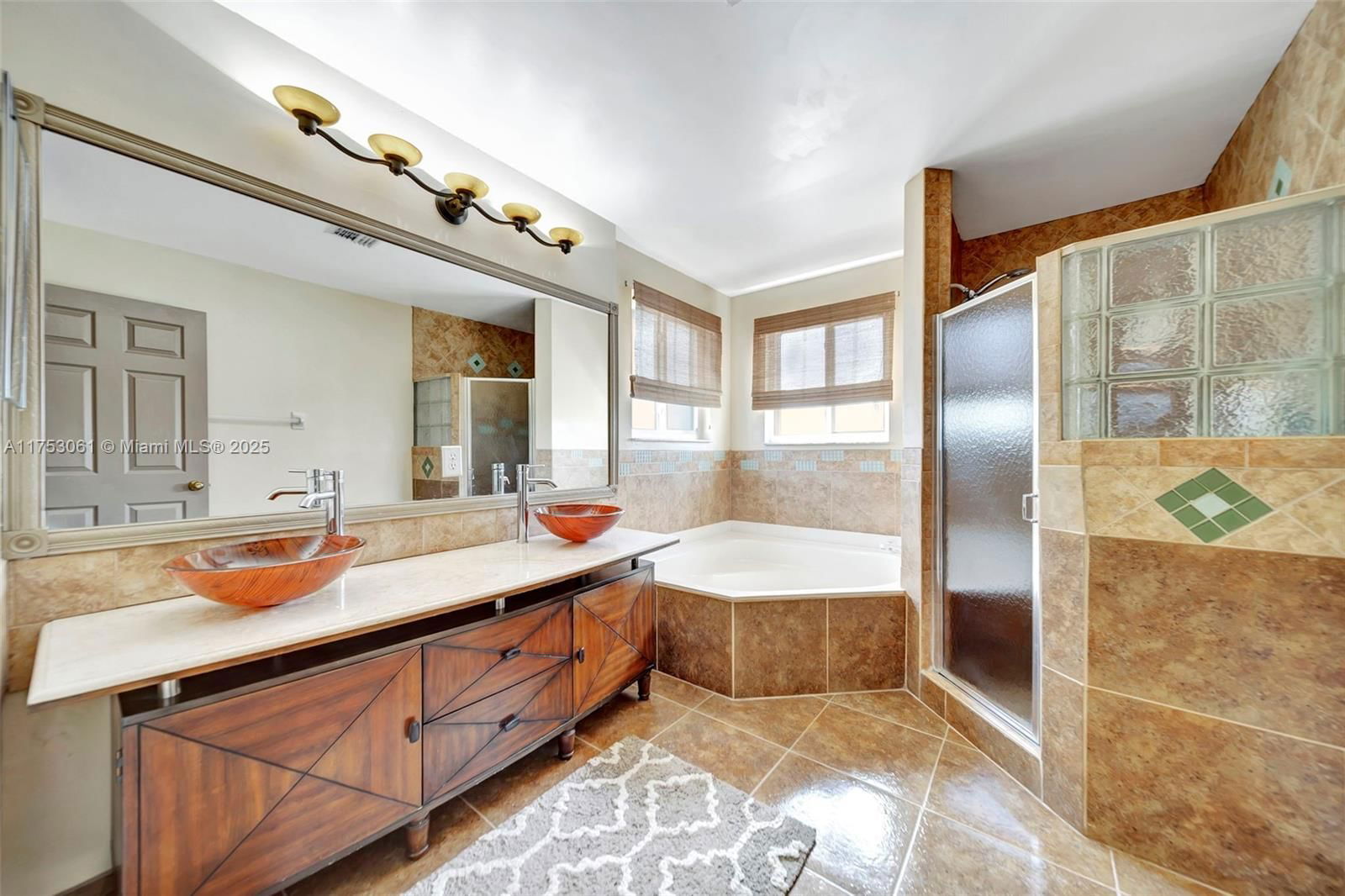 Real estate property located at 20358 3rd St, Broward, Crystal Pointe, Pembroke Pines, FL
