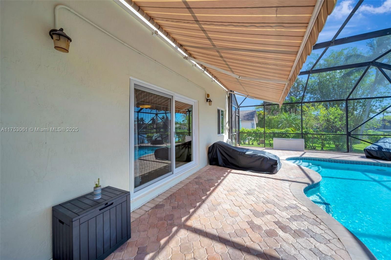 Real estate property located at 20358 3rd St, Broward, Crystal Pointe, Pembroke Pines, FL