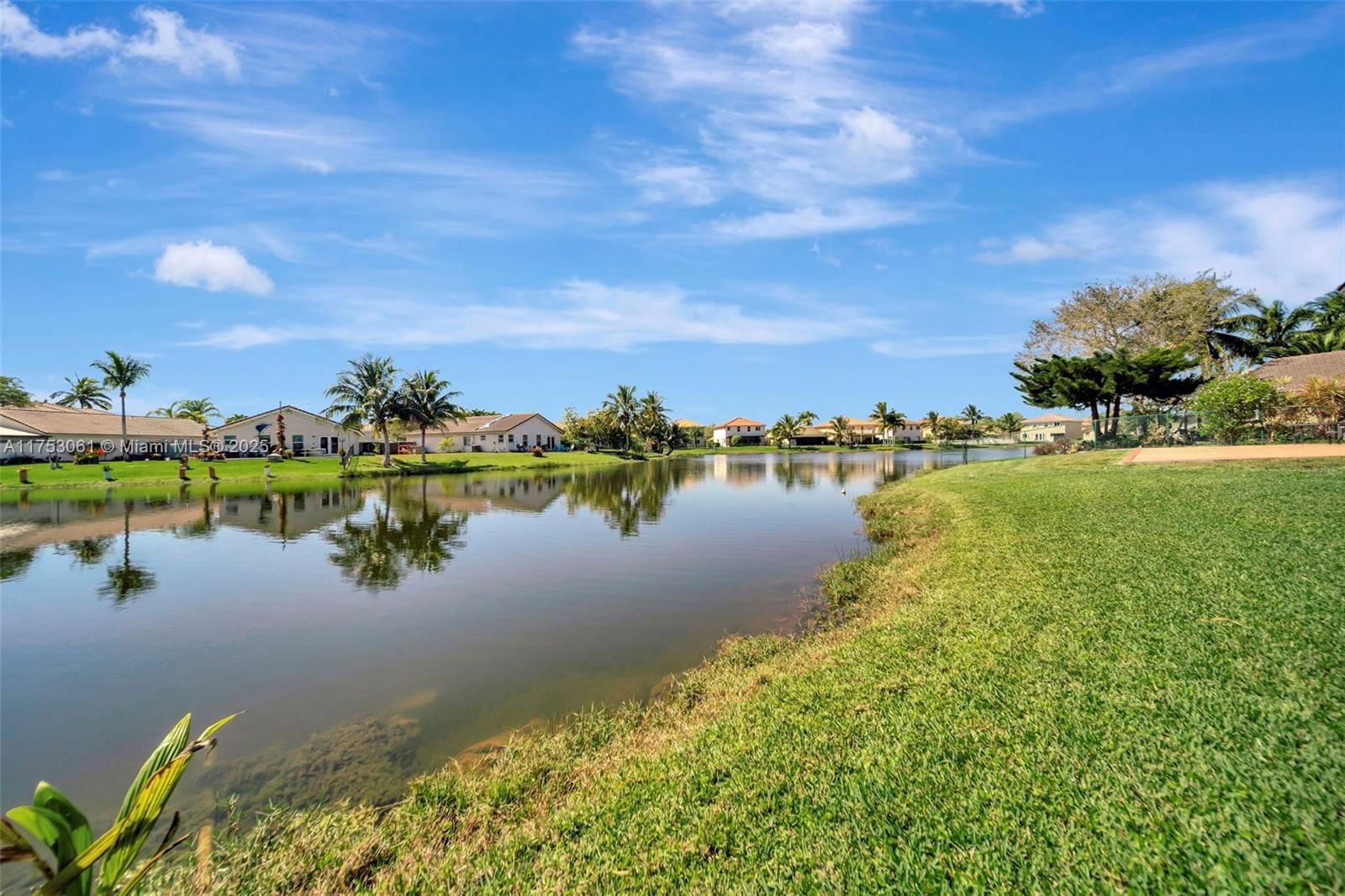 Real estate property located at 20358 3rd St, Broward, Crystal Pointe, Pembroke Pines, FL