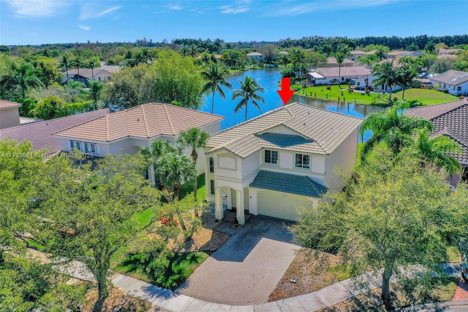 Real estate property located at 20358 3rd St, Broward, Crystal Pointe, Pembroke Pines, FL