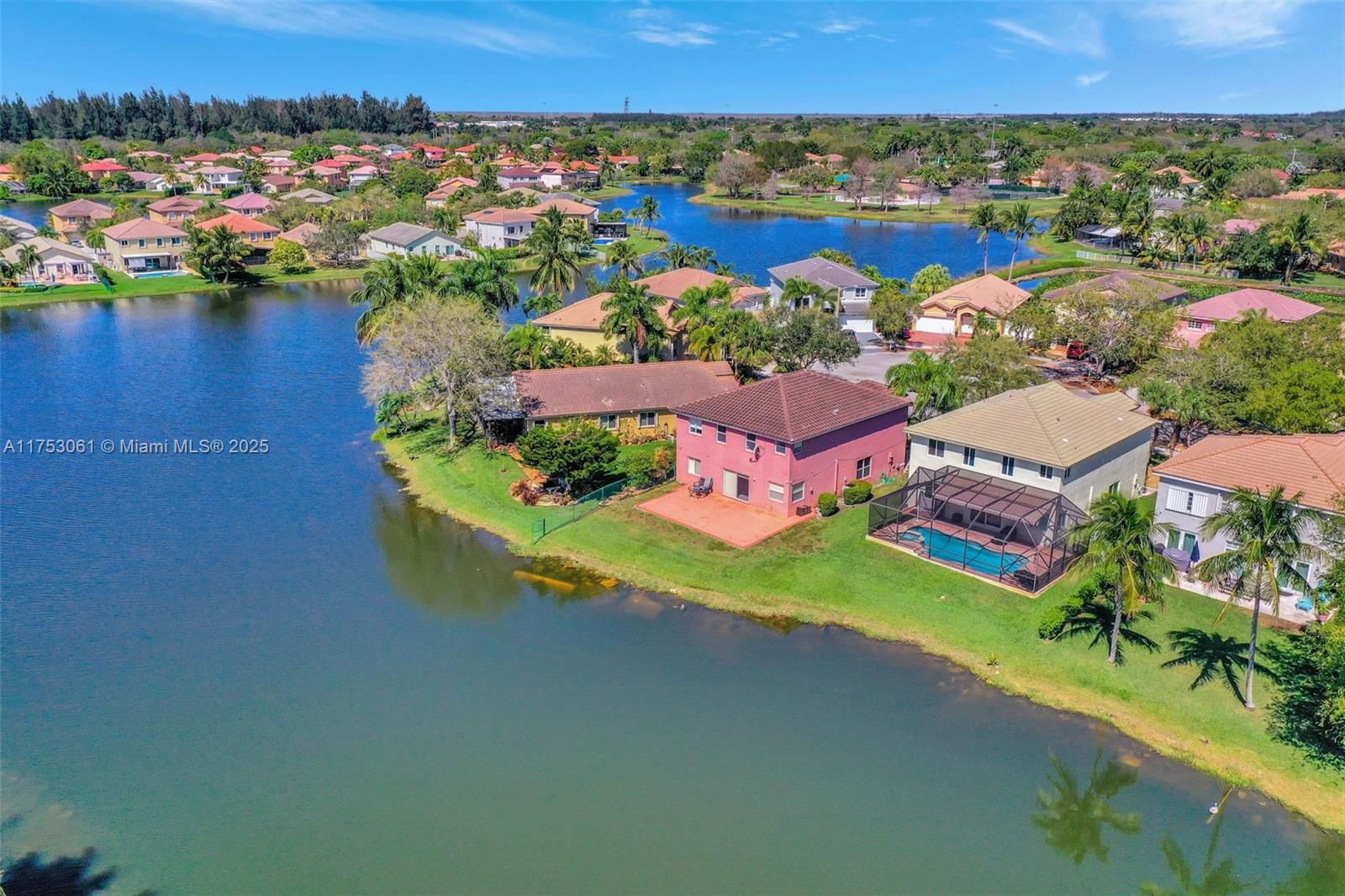 Real estate property located at 20358 3rd St, Broward, Crystal Pointe, Pembroke Pines, FL