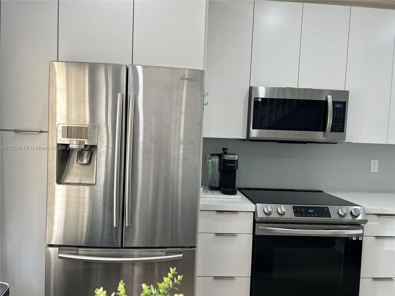 Real estate property located at 12203 6th St #12203, Broward, Nasher Plat, Pembroke Pines, FL
